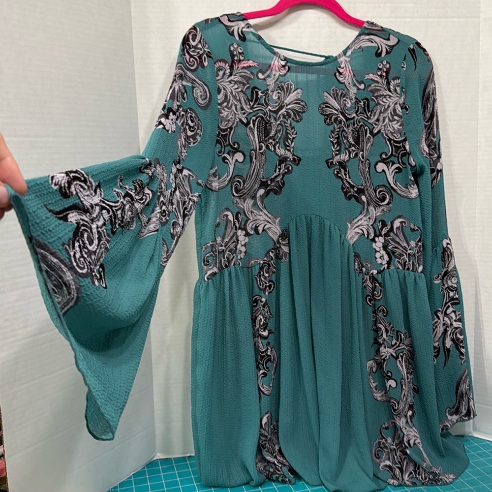 Intimately Free People Symphony Jade Printed Bell Sleeve Slip Dress Sheer Sz XS